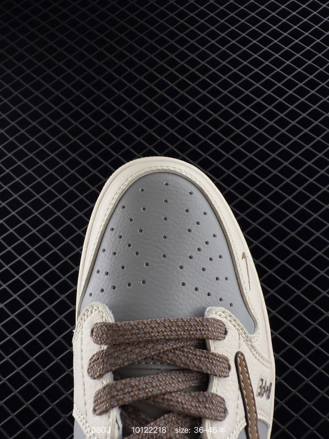 Travis Scott x Air Jordan 1 ” Reverse Mocha “